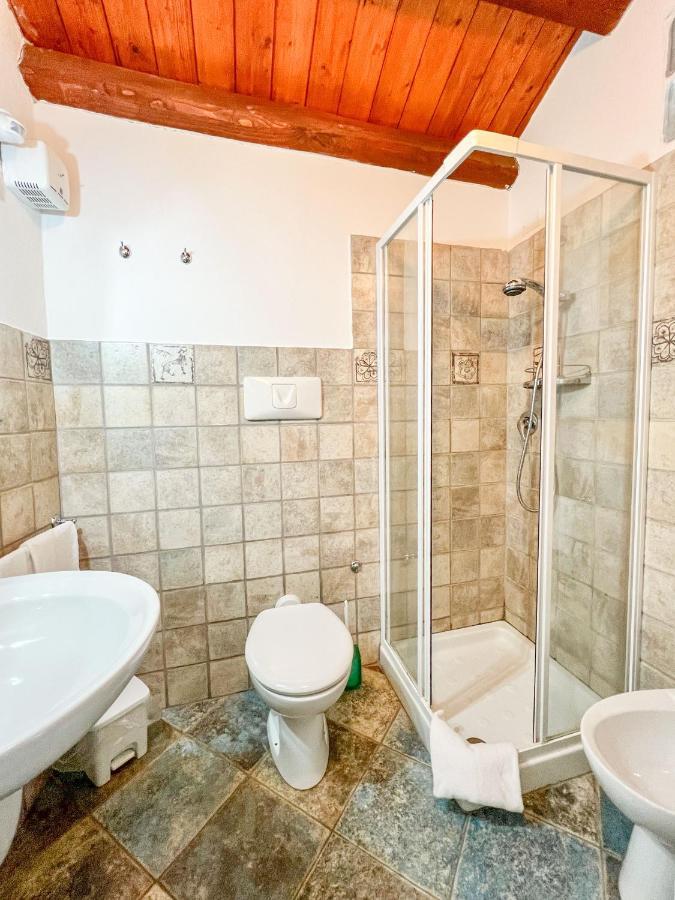 S'Ammentu House Hotel Bosa Ngoại thất bức ảnh