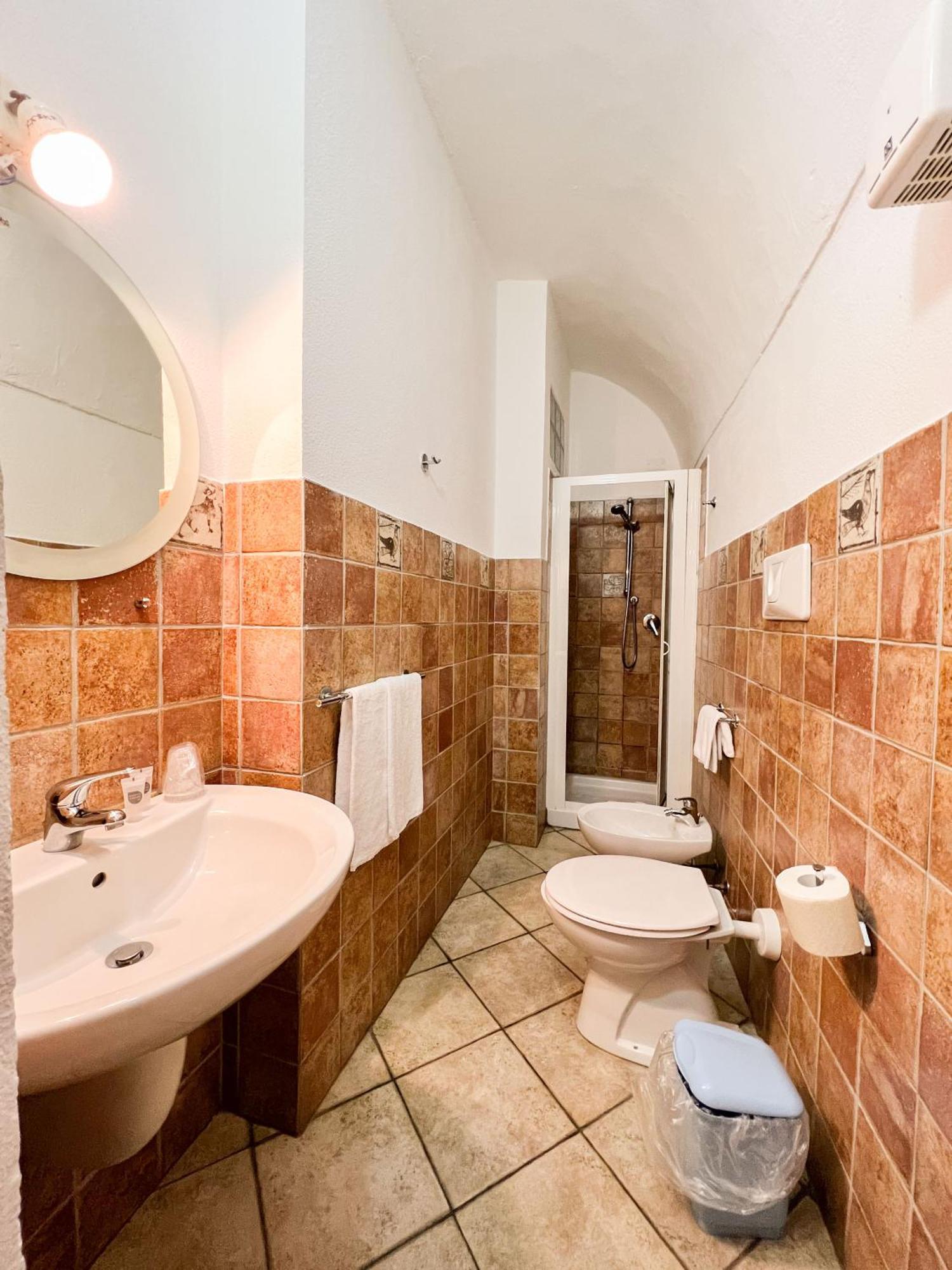 S'Ammentu House Hotel Bosa Ngoại thất bức ảnh